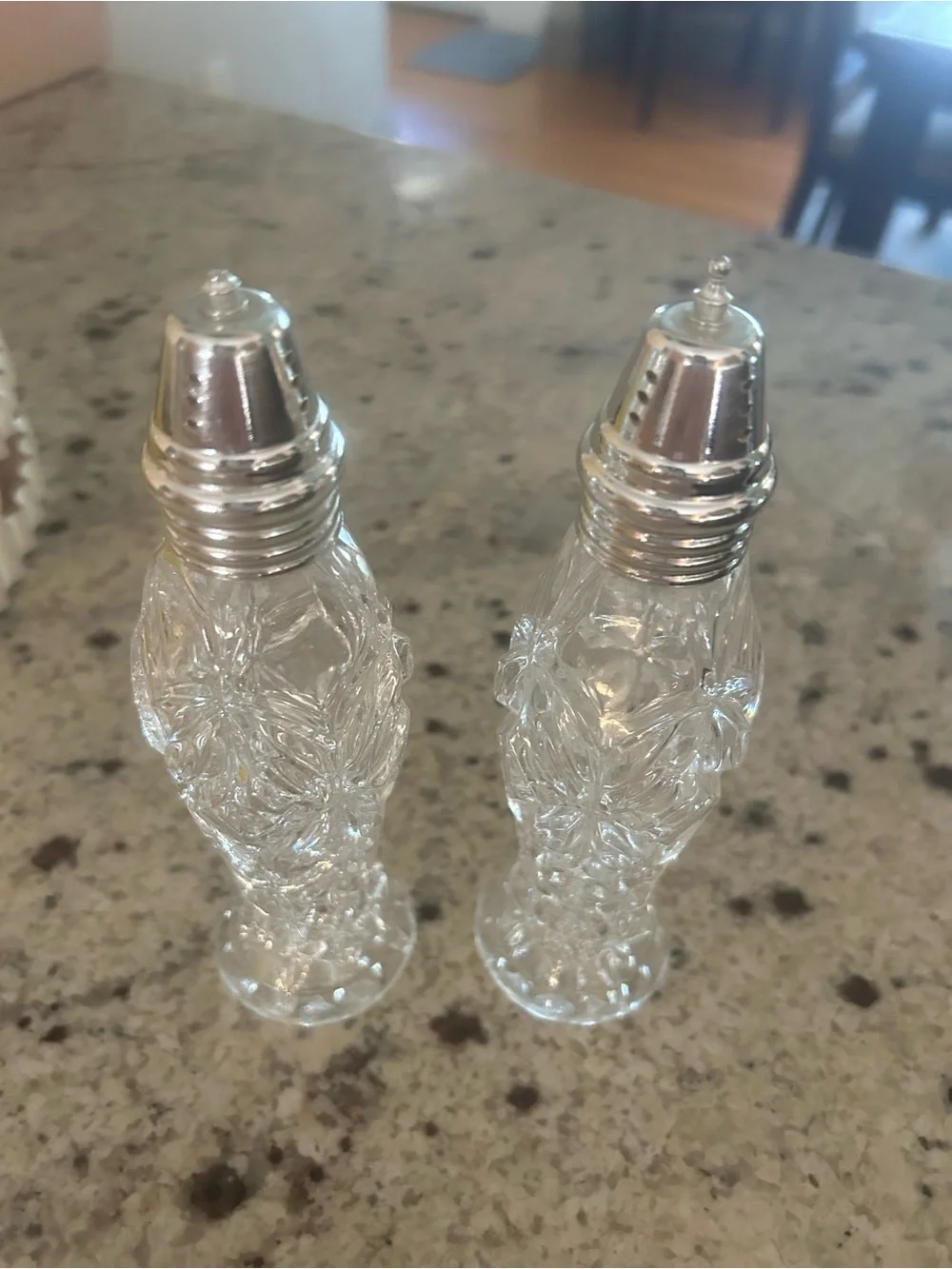 N/A pair cut